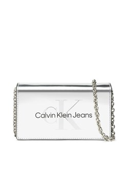 Etui na telefon Calvin Klein Jeans Sculpted Ew Flap Phone Cb Silver K60K610406 01O ze sklepu eobuwie.pl w kategorii Etui - zdjęcie 166828995