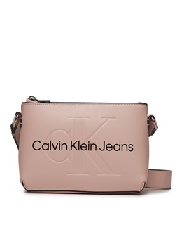 Torebka Calvin Klein Jeans Sculpted Camera Pouch21 Mono K60K610681 Różowy ze sklepu eobuwie.pl w kategorii Listonoszki - zdjęcie 166852097