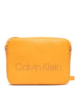 Torebka Calvin Klein Set Camera Bag K60K609123 Scd ze sklepu eobuwie.pl w kategorii Listonoszki - zdjęcie 166861575