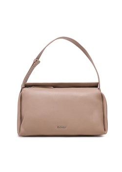 Torebka Calvin Klein Elevated Soft Shoulder Bag Sm K60K610756 Beżowy ze sklepu eobuwie.pl w kategorii Torby Shopper bag - zdjęcie 166868495