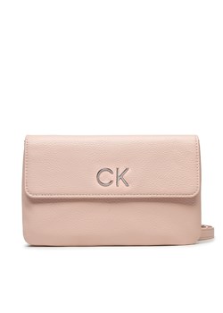 Torebka Calvin Klein Re-Lock Dbl Crossbody Bag Pbl K60K609140 Różowy ze sklepu eobuwie.pl w kategorii Listonoszki - zdjęcie 166874465