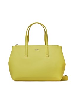 Torebka Calvin Klein Ck Must Tote Md K60K611441 Żółty ze sklepu eobuwie.pl w kategorii Torby Shopper bag - zdjęcie 166881118