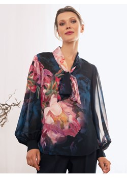 Granatowa bluzka w kwiaty Potis & Verso Scarlett ze sklepu Eye For Fashion w kategorii Bluzki damskie - zdjęcie 166982376