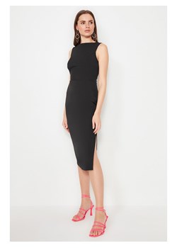 trendyol Sukienka w kolorze czarnym ze sklepu Limango Polska w kategorii Sukienki - zdjęcie 166983657