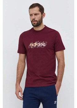 adidas t-shirt bawełniany męski kolor bordowy z nadrukiem IM8317 ze sklepu ANSWEAR.com w kategorii T-shirty męskie - zdjęcie 166991098