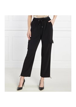 Liu Jo Sport Spodnie dresowe | Regular Fit ze sklepu Gomez Fashion Store w kategorii Spodnie damskie - zdjęcie 166995479