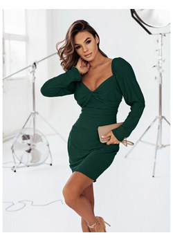 Elegancka sukienka z zakładkami KAMLA-butelkowa zieleń ze sklepu magmac.pl w kategorii Sukienki - zdjęcie 166998639