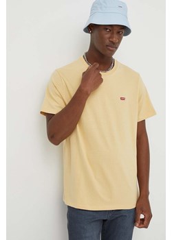 Levi&apos;s t-shirt bawełniany męski kolor żółty gładki ze sklepu ANSWEAR.com w kategorii T-shirty męskie - zdjęcie 167348107