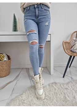 spodnie jeansowe rurki elina z przetarciami goodies - jasny jeans ze sklepu STYLOWO w kategorii Jeansy damskie - zdjęcie 167357237