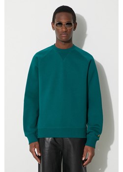 Carhartt WIP bluza Chase Sweat męska kolor zielony gładka I033660.1YWXX ze sklepu PRM w kategorii Bluzy męskie - zdjęcie 167391756