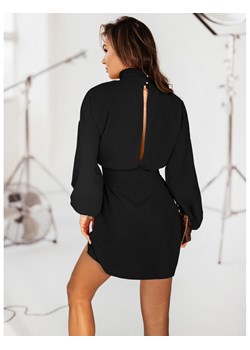 Sukienka mini z pęknięciem na plecach RABIA - czarna ze sklepu magmac.pl w kategorii Sukienki - zdjęcie 167461187