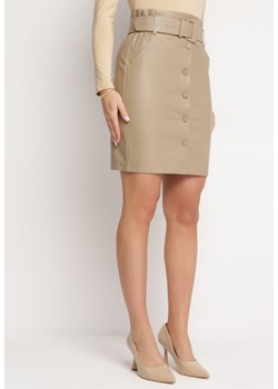 Ciemnobeżowa Spódnica Mini z Paskiem z Imitacji Skóry Idrala ze sklepu Born2be Odzież w kategorii Spódnice - zdjęcie 167561877