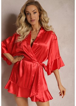 Czerwony Szlafrok z Satyny z Paskiem w Talii i Falbankami Debori ze sklepu Renee odzież w kategorii Szlafroki damskie - zdjęcie 167643309