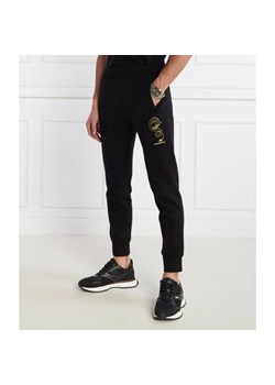 Emporio Armani Spodnie dresowe | Regular Fit ze sklepu Gomez Fashion Store w kategorii Spodnie męskie - zdjęcie 167664526