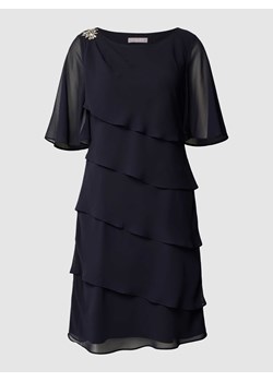 Sukienka koktajlowa o długości do kolan z falbanami ze sklepu Peek&Cloppenburg  w kategorii Sukienki - zdjęcie 167671475