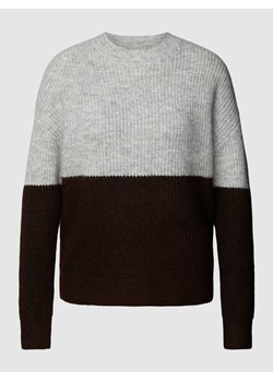 Sweter z dzianiny z okrągłym dekoltem ze sklepu Peek&Cloppenburg  w kategorii Swetry damskie - zdjęcie 167677776