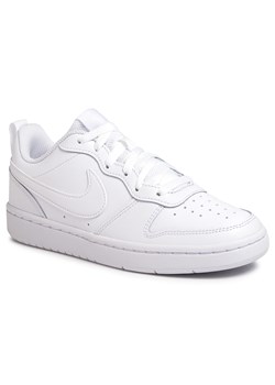 Sneakersy Nike Court Borough Low 2 (GS) BQ5448 100 Biały ze sklepu eobuwie.pl w kategorii Buty sportowe damskie - zdjęcie 167689289