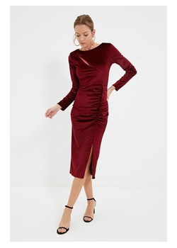 trendyol Sukienka w kolorze bordowym ze sklepu Limango Polska w kategorii Sukienki - zdjęcie 167724295