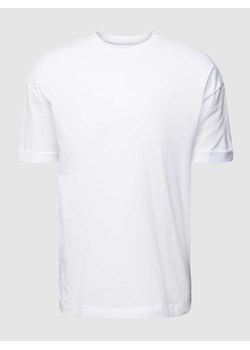 T-shirt z obniżonymi ramionami model ‘THILO’ ze sklepu Peek&Cloppenburg  w kategorii T-shirty męskie - zdjęcie 167731356