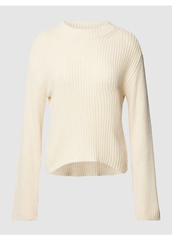 Sweter z dzianiny z efektem prążkowania model ‘HILDE’ ze sklepu Peek&Cloppenburg  w kategorii Swetry damskie - zdjęcie 167732016