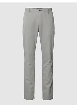 Chinosy o kroju modern fit z fakturowanym wzorem model ‘MATTHEW’ ze sklepu Peek&Cloppenburg  w kategorii Spodnie męskie - zdjęcie 167745727