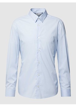 Koszula biznesowa z kołnierzykiem typu kent w jednolitym kolorze ze sklepu Peek&Cloppenburg  w kategorii Koszule męskie - zdjęcie 167749137