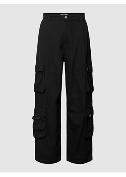 Spodnie cargo o kroju baggy fit ze sklepu Peek&Cloppenburg  w kategorii Spodnie męskie - zdjęcie 167764577