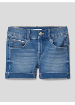 Szorty jeansowe z przeszytymi zakończeniami nogawek model ‘SALLI’ ze sklepu Peek&Cloppenburg  w kategorii Spodenki dziewczęce - zdjęcie 167790187
