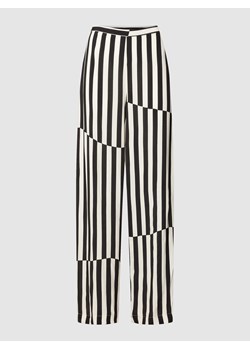 Spodnie ze wzorem w paski model ‘Camia’ ze sklepu Peek&Cloppenburg  w kategorii Spodnie damskie - zdjęcie 167793908