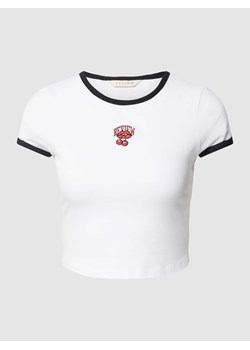 Krótki top z nadrukiem z logo ze sklepu Peek&Cloppenburg  w kategorii Bluzki damskie - zdjęcie 167795436
