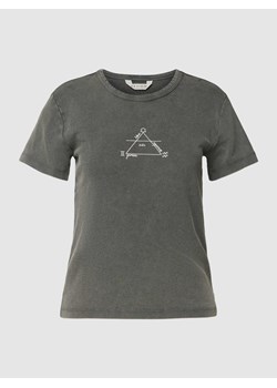 T-shirt z nadrukowanym motywem ze sklepu Peek&Cloppenburg  w kategorii Bluzki damskie - zdjęcie 167808876