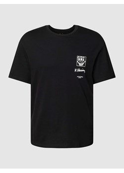 T-shirt z nadrukowanym motywem z tyłu model ‘KEITHHARING’ ze sklepu Peek&Cloppenburg  w kategorii T-shirty męskie - zdjęcie 167811156