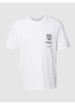 T-shirt z nadrukowanym motywem z tyłu model ‘KEITHHARING’ ze sklepu Peek&Cloppenburg  w kategorii T-shirty męskie - zdjęcie 167812088