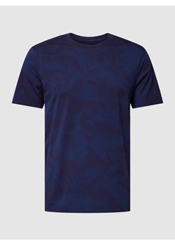 T-shirt we wzory na całej powierzchni ze sklepu Peek&Cloppenburg  w kategorii T-shirty męskie - zdjęcie 167812238