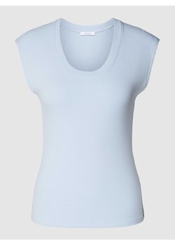 T-shirt z mieszanki wiskozy z efektem prążkowania model ‘Samola’ ze sklepu Peek&Cloppenburg  w kategorii Bluzki damskie - zdjęcie 167813047