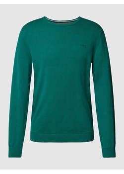 Sweter z dzianiny z wyhaftowanym logo model ‘BASIC’ ze sklepu Peek&Cloppenburg  w kategorii Swetry męskie - zdjęcie 167816348
