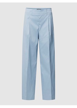 Spodnie z zakładkami w pasie ze sklepu Peek&Cloppenburg  w kategorii Spodnie damskie - zdjęcie 167817348