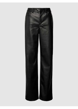 Spodnie z imitacji skóry model ‘ANDY’ ze sklepu Peek&Cloppenburg  w kategorii Spodnie damskie - zdjęcie 167820319