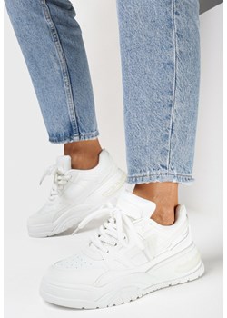 Białe Sneakersy z Szerokimi Sznurówkami Platinia ze sklepu born2be.pl w kategorii Buty sportowe damskie - zdjęcie 167842397