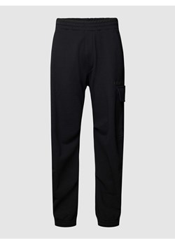 Spodnie dresowe z kieszenią cargo ze sklepu Peek&Cloppenburg  w kategorii Spodnie damskie - zdjęcie 167850186