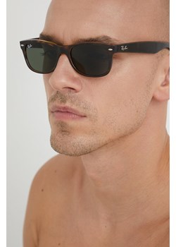 Ray-Ban – Okulary NEW WAYFARER 0RB2132 ze sklepu PRM w kategorii Okulary przeciwsłoneczne męskie - zdjęcie 167852125