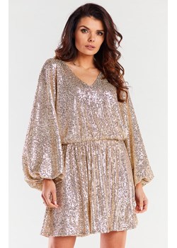 Sukienka cekinowa z szerokimi rękawami beżowa A485, Kolor beżowy, Rozmiar one size, Awama ze sklepu Primodo w kategorii Sukienki - zdjęcie 167853457