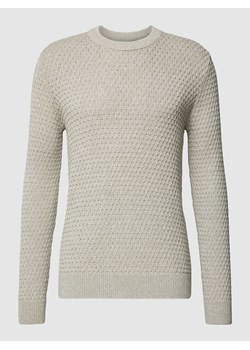 Sweter z dzianiny z fakturowanym wzorem model ‘REMYS’ ze sklepu Peek&Cloppenburg  w kategorii Swetry męskie - zdjęcie 167877568
