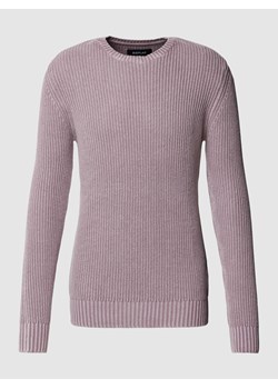Sweter z dzianiny z prążkowanymi wykończeniami ze sklepu Peek&Cloppenburg  w kategorii Swetry męskie - zdjęcie 167931036