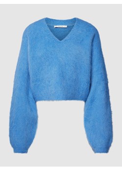 Sweter krótki z naszywką z logo ze sklepu Peek&Cloppenburg  w kategorii Swetry damskie - zdjęcie 167931758