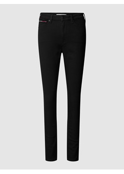 Jeansy z wysokim stanem o kroju super skinny fit z naszywką z logo model ‘SYLVIA’ ze sklepu Peek&Cloppenburg  w kategorii Jeansy damskie - zdjęcie 167932359