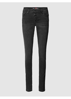 Jeansy o skroju skinny fit w jednolitym kolorze z efektem znoszenia ze sklepu Peek&Cloppenburg  w kategorii Jeansy damskie - zdjęcie 167933747