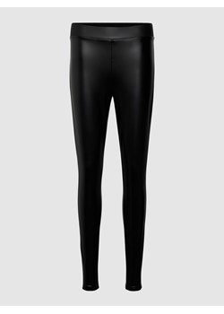 Legginsy z imitacji skóry model ‘ELA’ ze sklepu Peek&Cloppenburg  w kategorii Spodnie damskie - zdjęcie 167934397