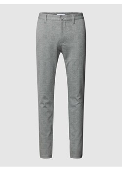 Spodnie materiałowe o kroju slim tapered fit z wpuszczanymi kieszeniami model ‘MARK’ ze sklepu Peek&Cloppenburg  w kategorii Spodnie męskie - zdjęcie 167940455