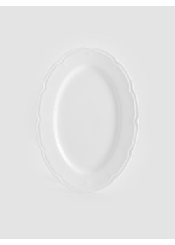 Reserved - Patera z ozdobnym brzegiem - biały ze sklepu Reserved w kategorii Akcesoria do pieczenia - zdjęcie 167949487